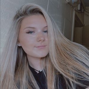 Meet your Posher, Brianna